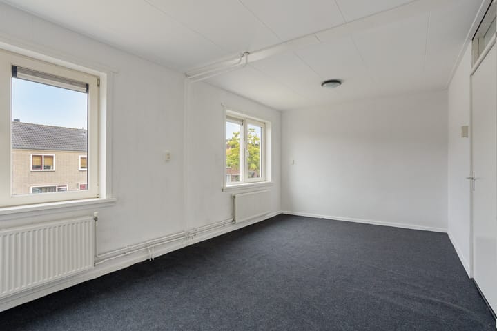 Foto 10 van Van Barenstraat 16