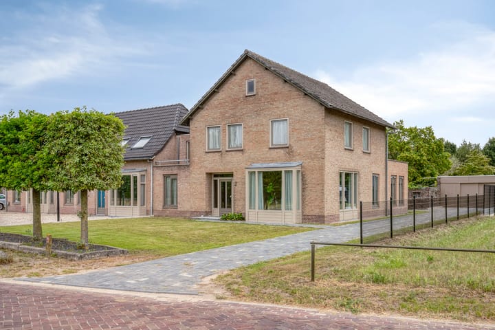 Foto 1 van Kerkweg 2