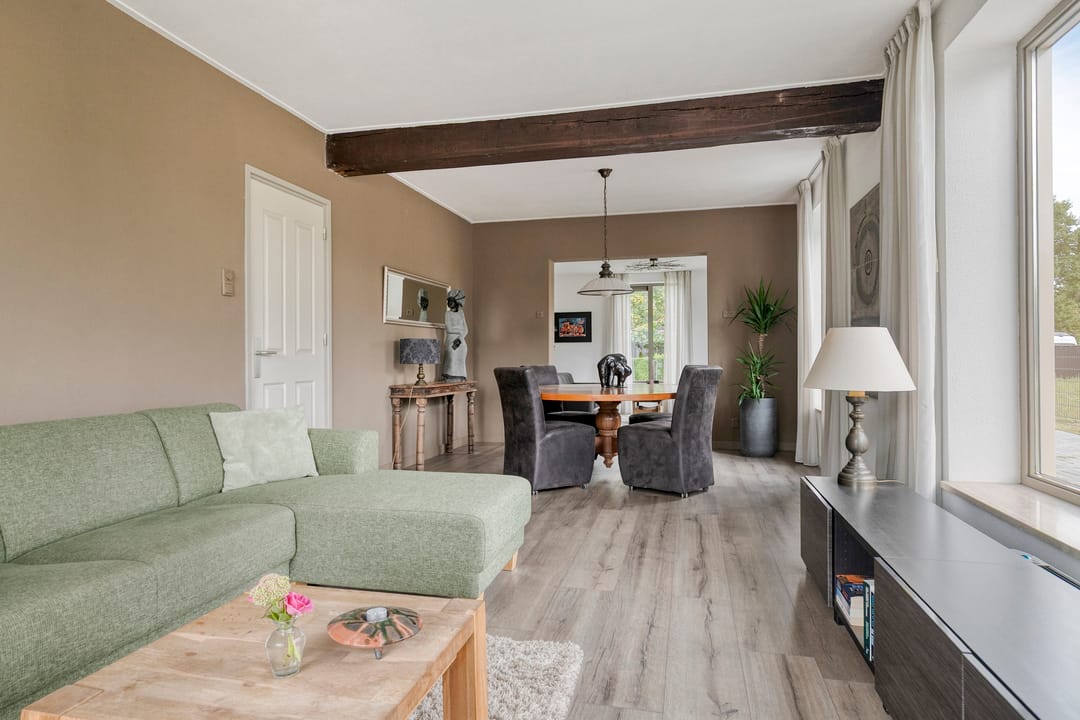 Foto 2 van Kerkweg 2