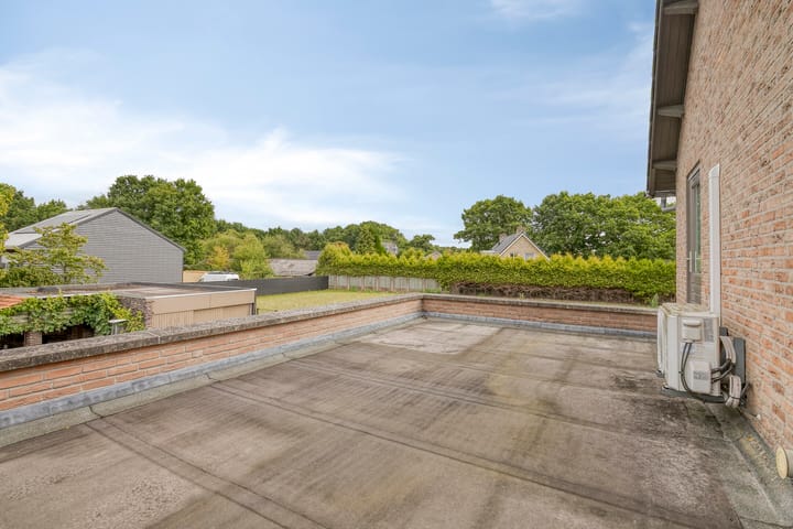 Foto 32 van Kerkweg 2