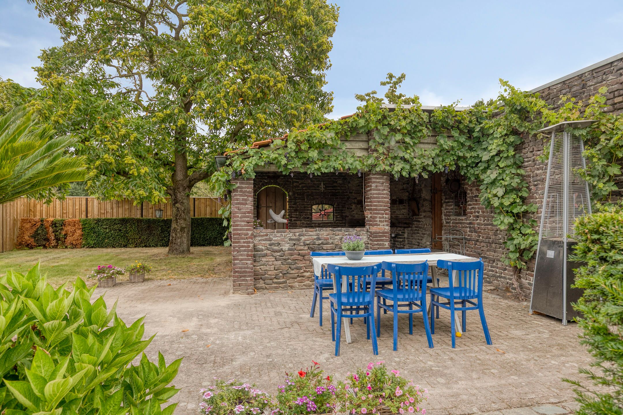 Foto 51 van Kerkweg 2