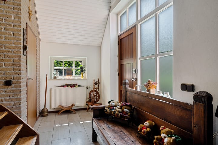 Foto 17 van Van Akenwei 26