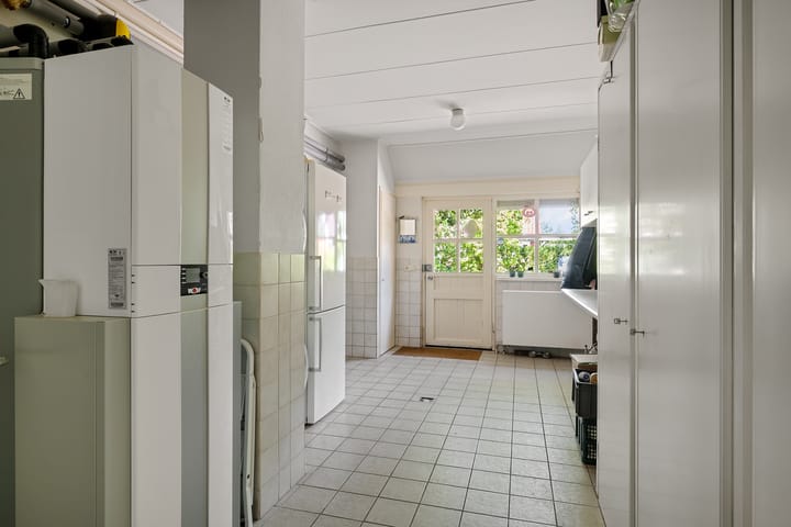 Foto 16 van Van Akenwei 26