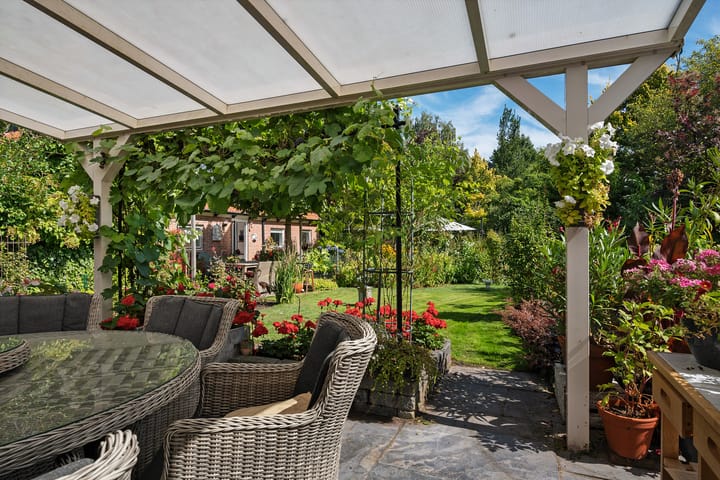 Foto 38 van Van Akenwei 26