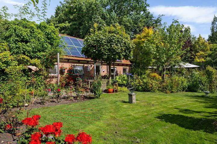 Foto 41 van Van Akenwei 26