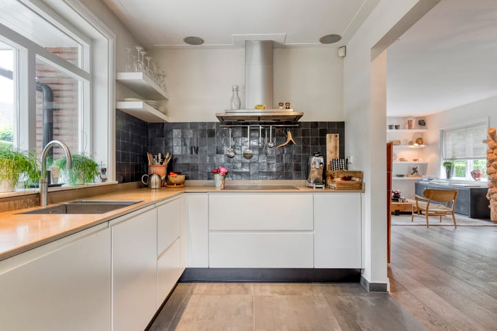 Photo 11 of Aagje Dekenlaan 31