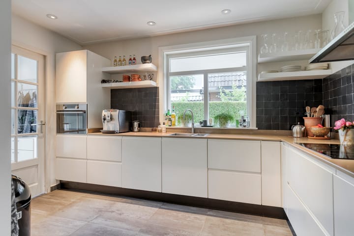 Photo 12 of Aagje Dekenlaan 31