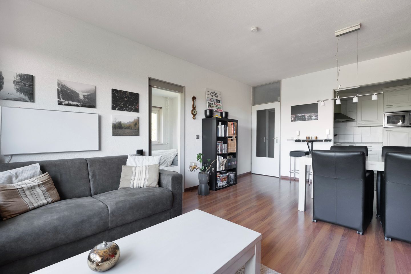 Photo 5 of Straussplein 27