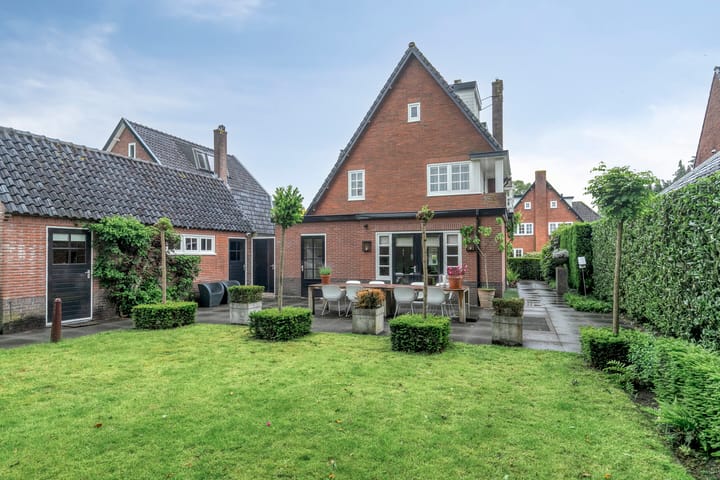 Photo 41 of Aagje Dekenlaan 31