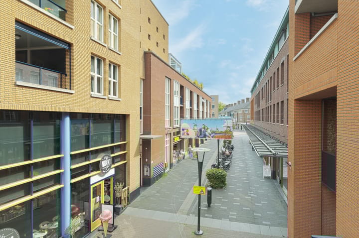 Foto 25 van Koningshof 69