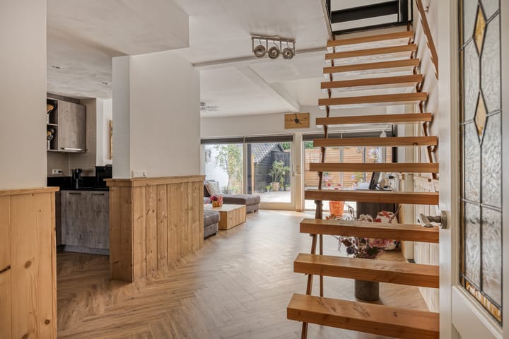 Foto 9 van Bilderdijkstraat 24