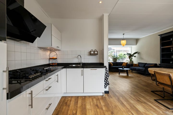 Foto 9 van Hugo de Grootstraat 19