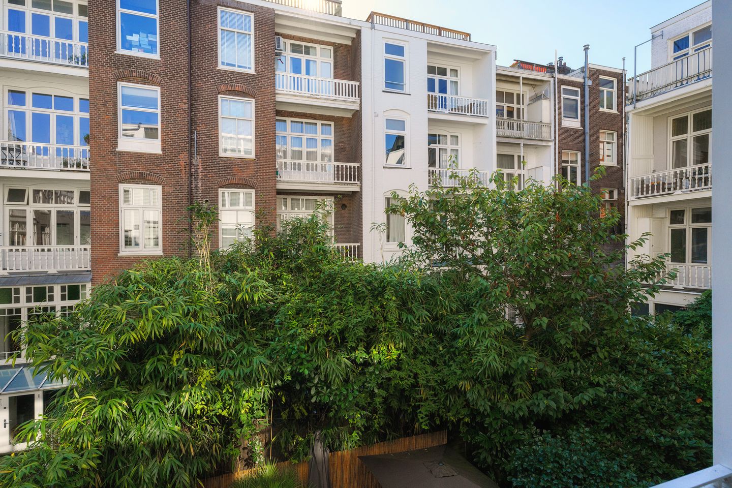 Photo 40 of Valeriusstraat 89-H