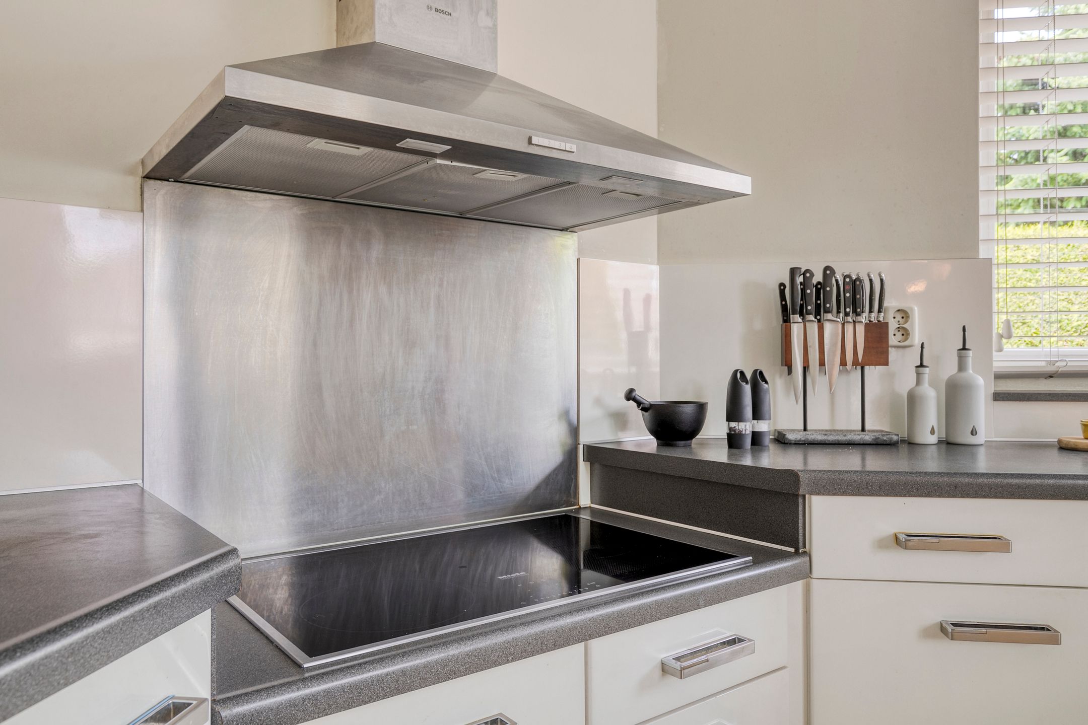 Photo 15 of Biesheuvellaan 4