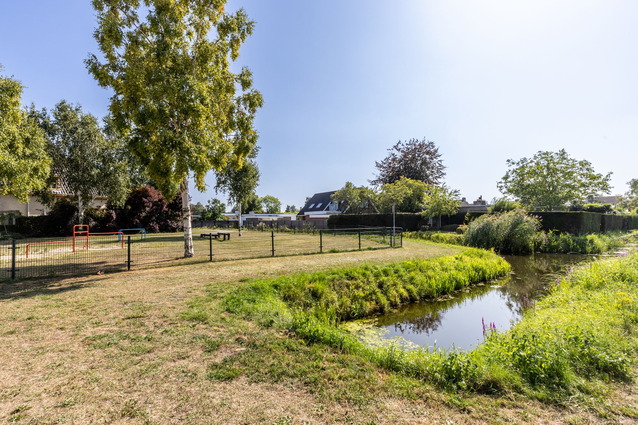 Photo 63 of Biesheuvellaan 4