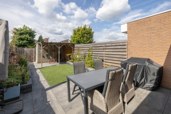 Foto 23 van Grenoblestraat 11