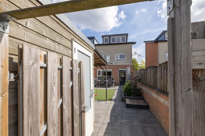 Foto 27 van Grenoblestraat 11