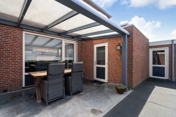 Foto 37 van Hollandiastraat 2