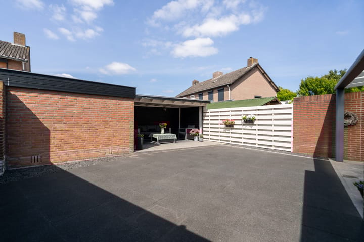 Foto 40 van Hollandiastraat 2