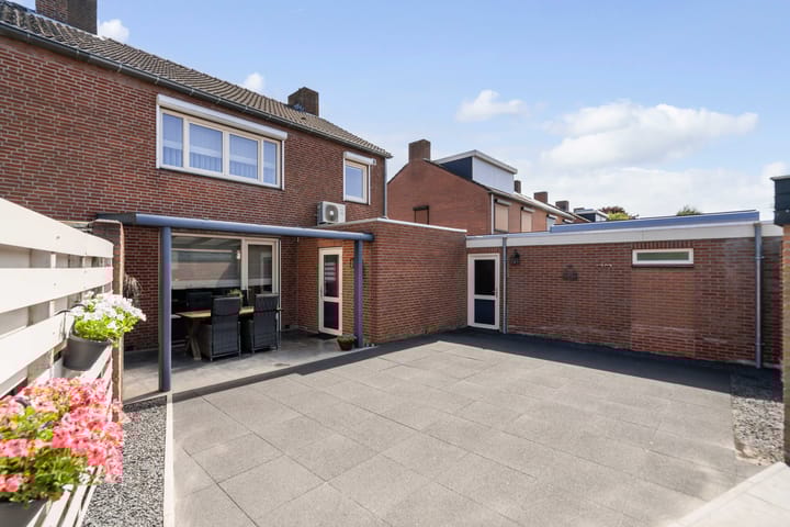 Foto 43 van Hollandiastraat 2