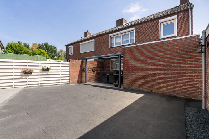 Foto 44 van Hollandiastraat 2