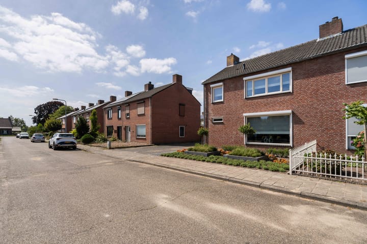 Foto 47 van Hollandiastraat 2