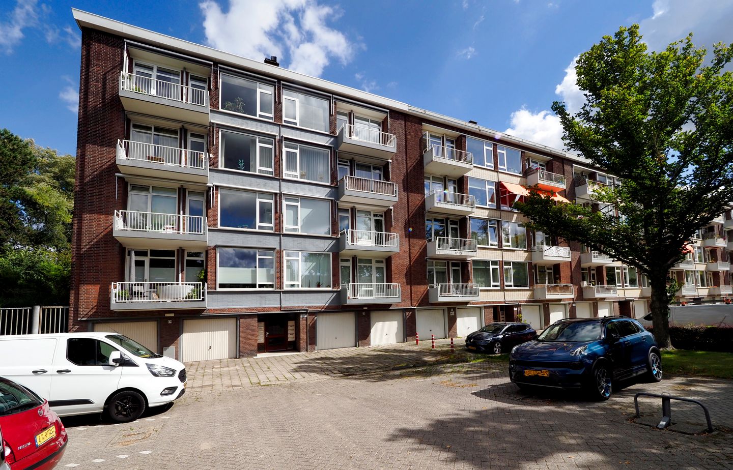 Foto 1 van Zonnebloemstraat 139