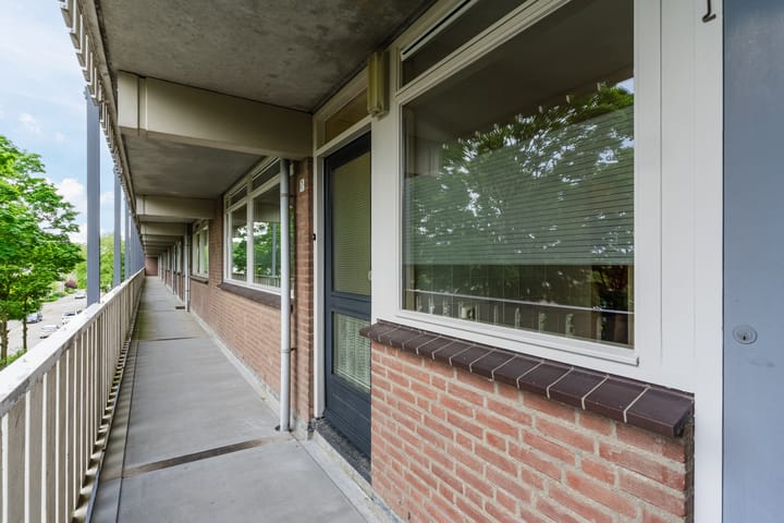 Photo 8 of Nederlandplein 7