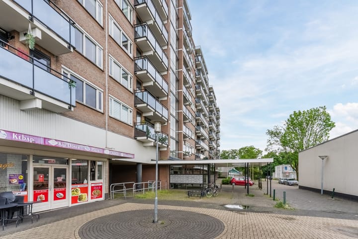 Photo 35 of Nederlandplein 7