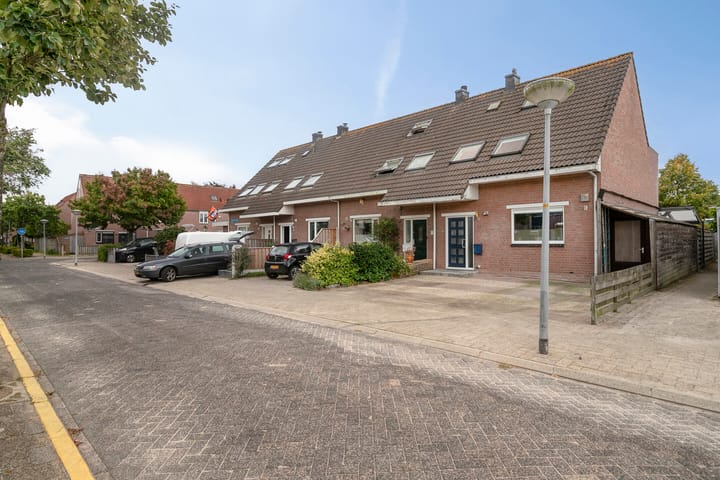 Foto 28 van Slufterplantsoen 79