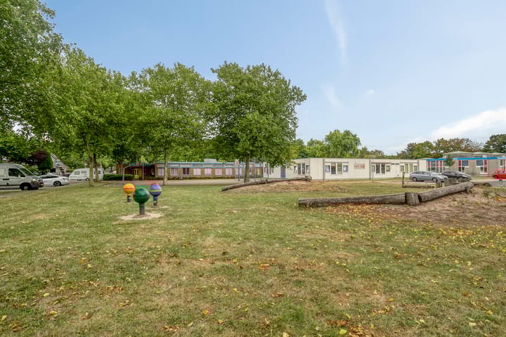 Foto 32 van Slufterplantsoen 79