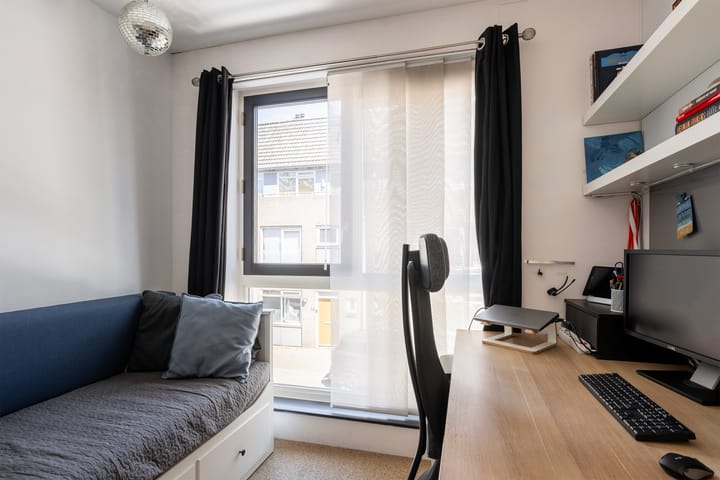 Foto 38 van de Ruijterstraat 32