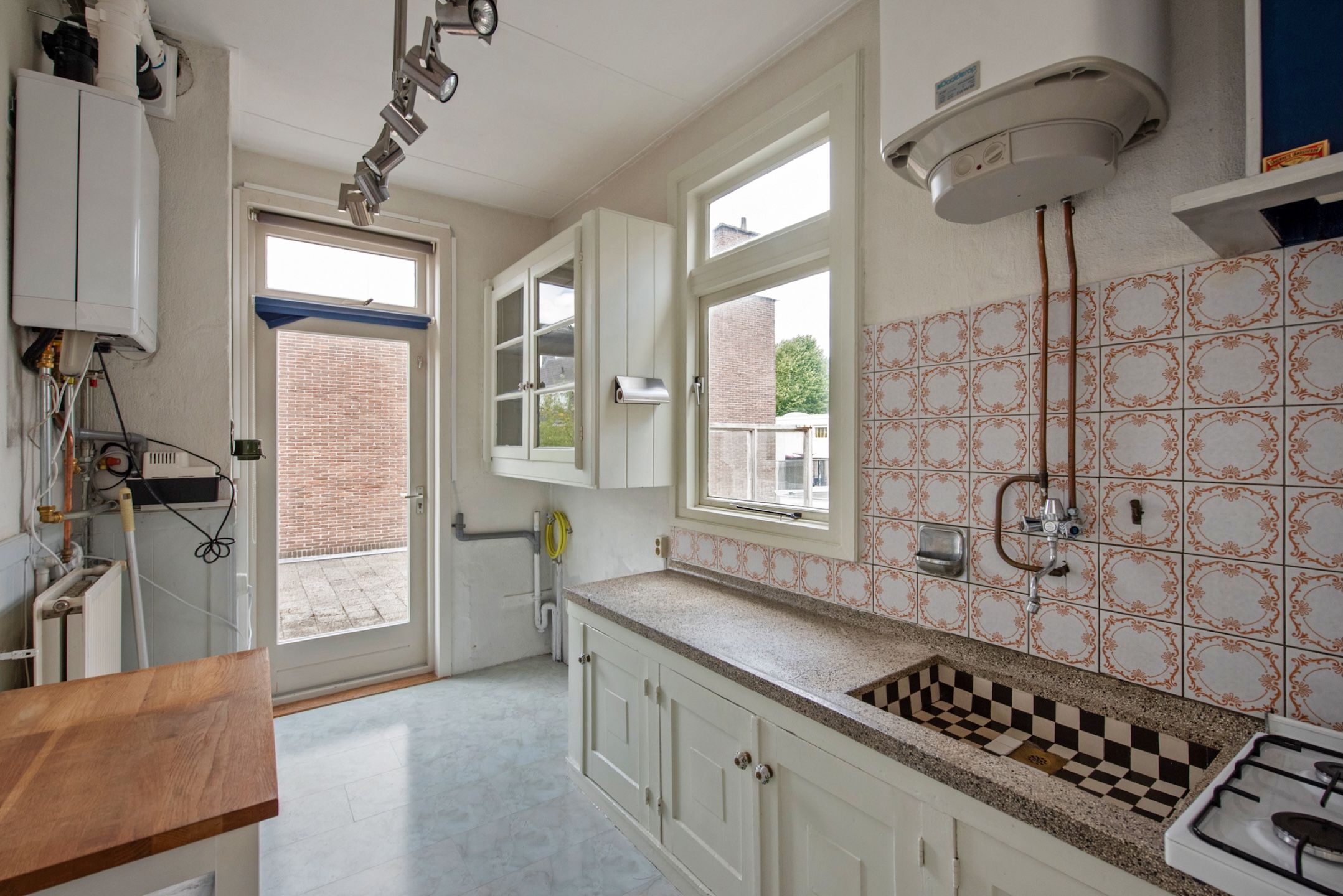 Photo 12 of Franse Kerkstraat 1