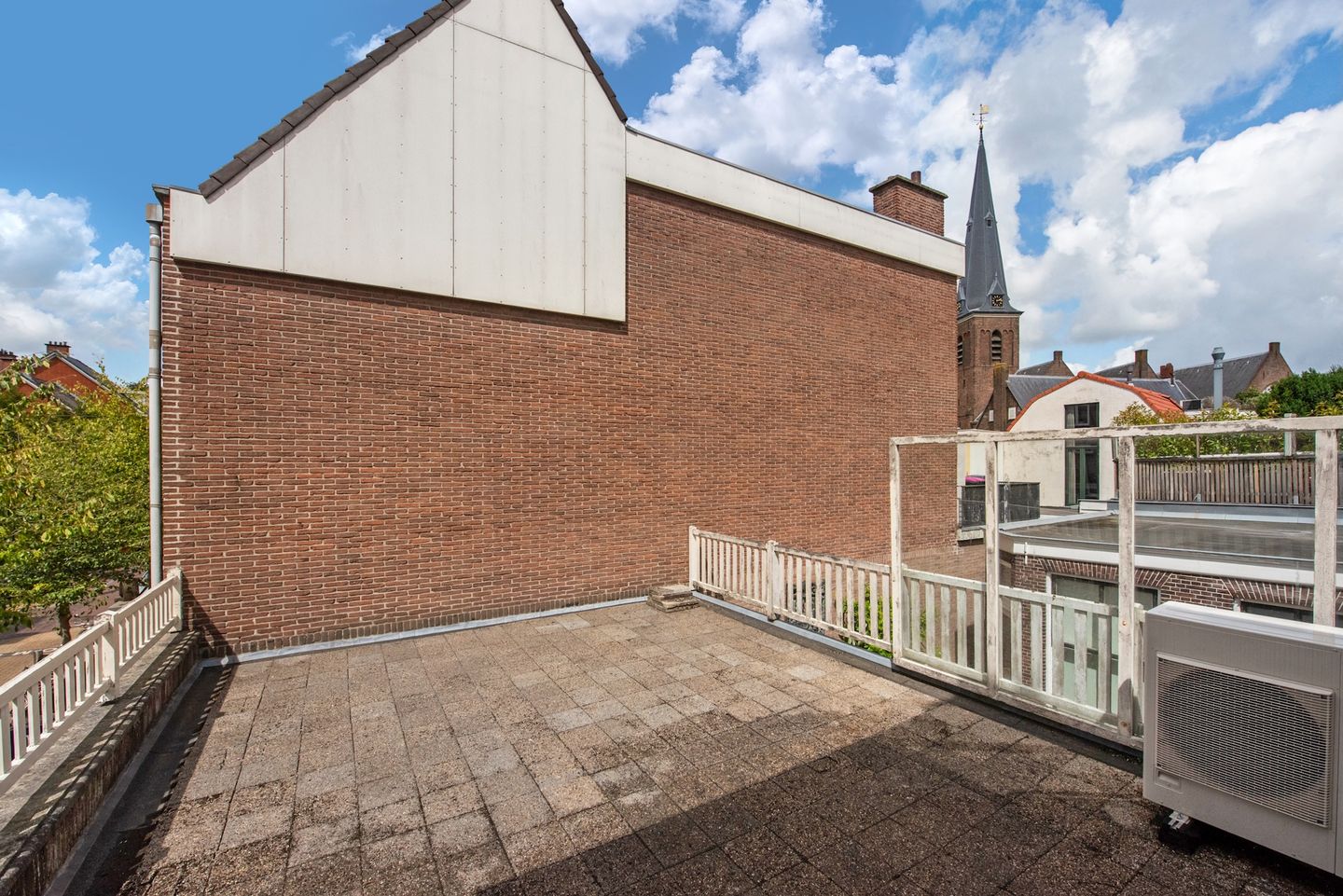 Photo 14 of Franse Kerkstraat 1