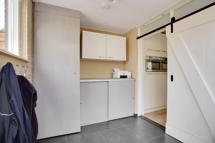 Photo 19 of Clakenweg 101