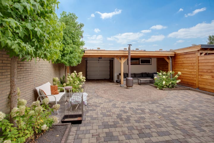 Photo 39 of Clakenweg 101