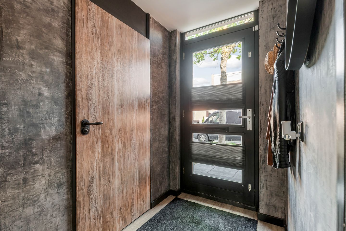 Foto 25 van Aalbessenstraat 17