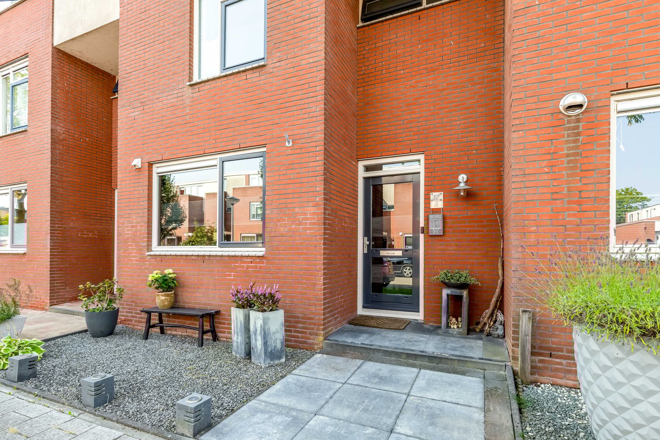 Foto 60 van Aalbessenstraat 17