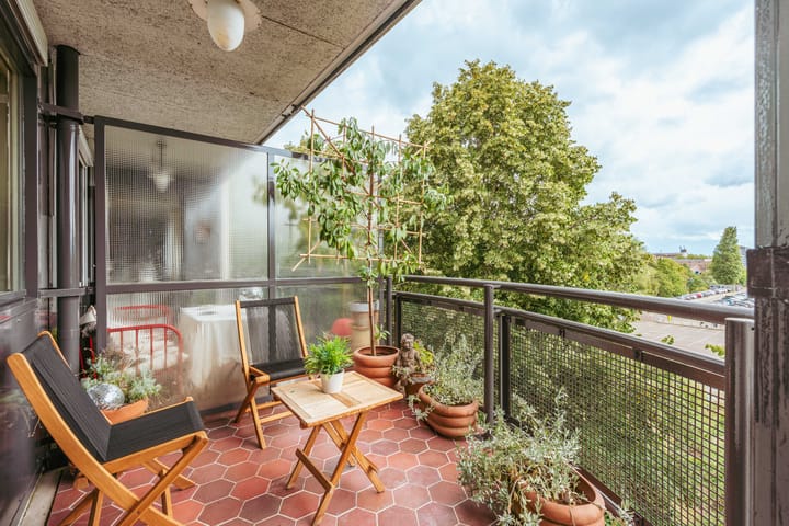 Foto 2 van Plantage Kerklaan 181