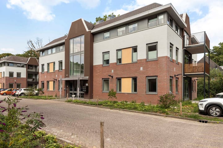 Photo 2 of Amersfoortsestraat 124-C02