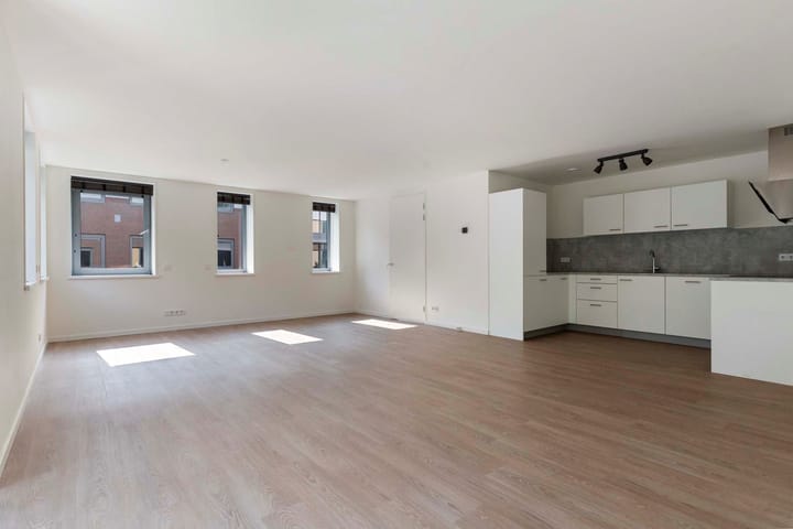 Foto 12 van Amersfoortsestraat 124-C02