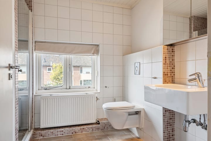 Foto 22 van Bruhezestraat 4