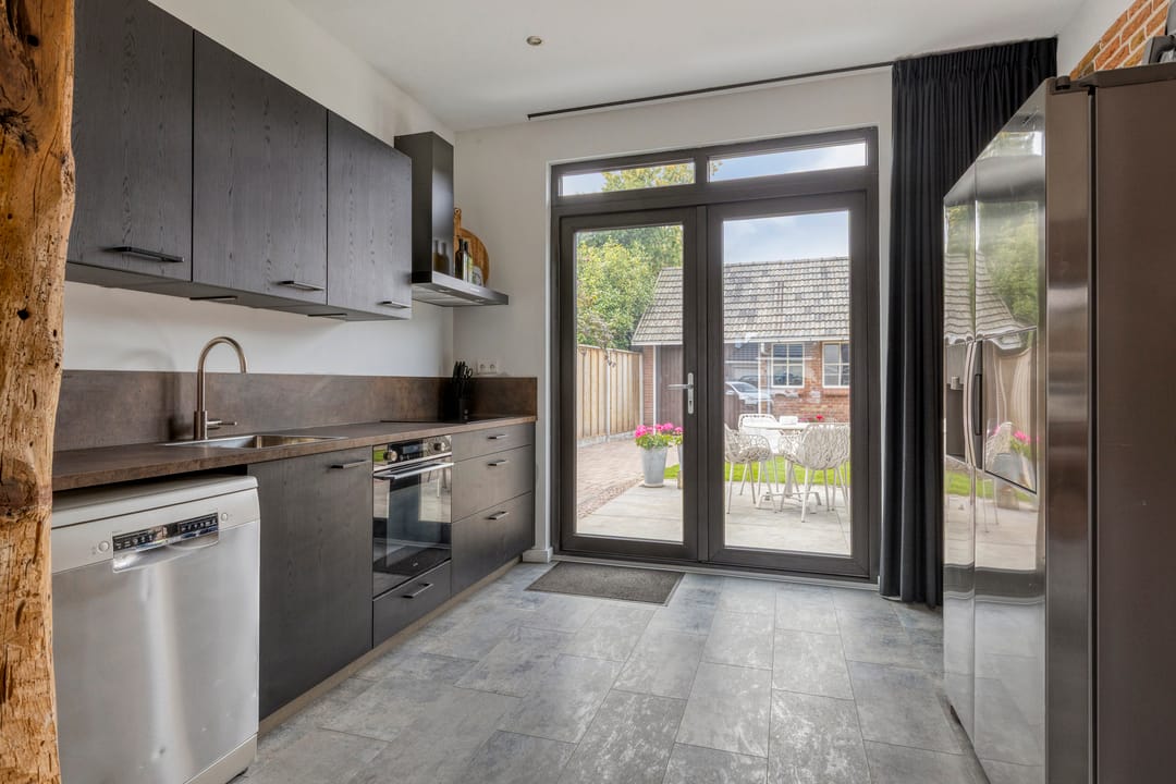 Foto 11 van Albert Hahnweg 41