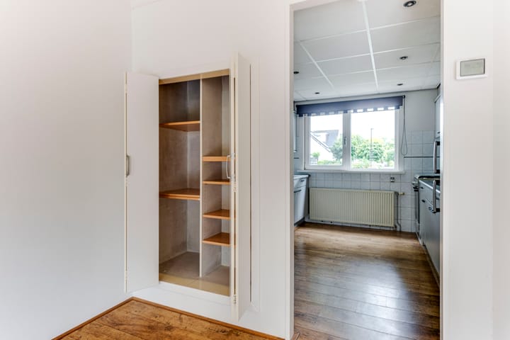 Foto 14 van Gele Varaan 25