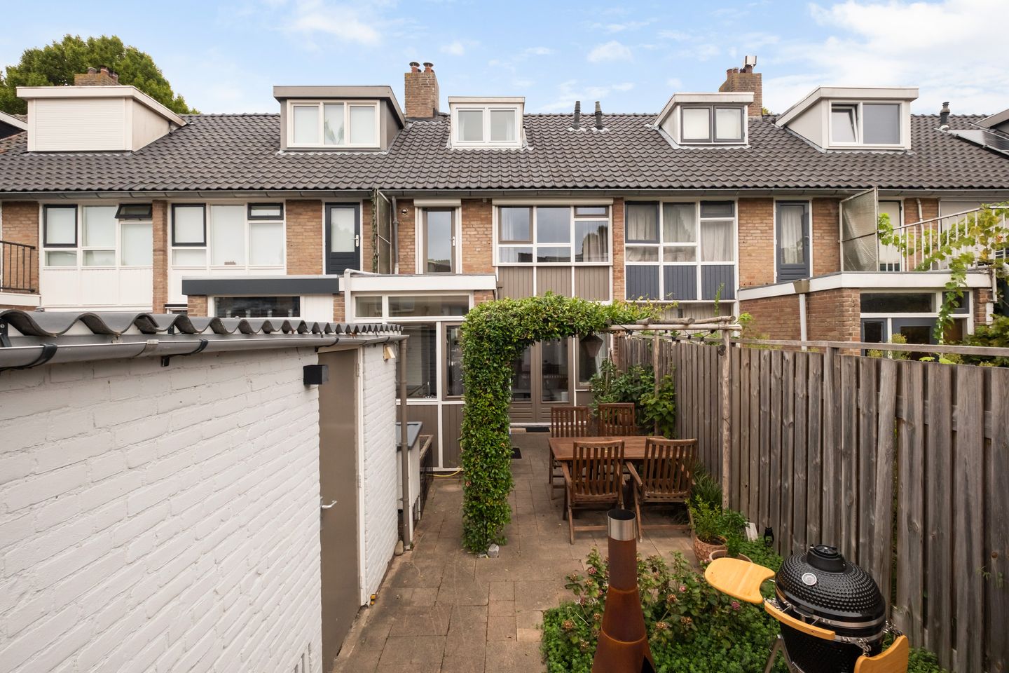 Photo 5 of Amalia van Solmslaan 8