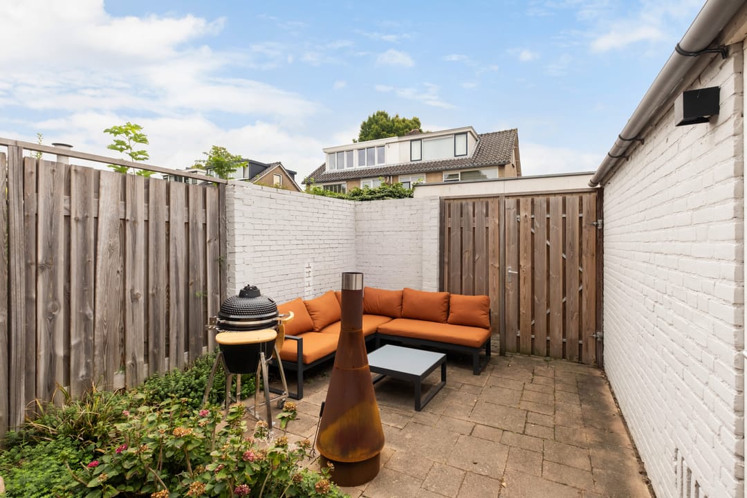 Photo 16 of Amalia van Solmslaan 8