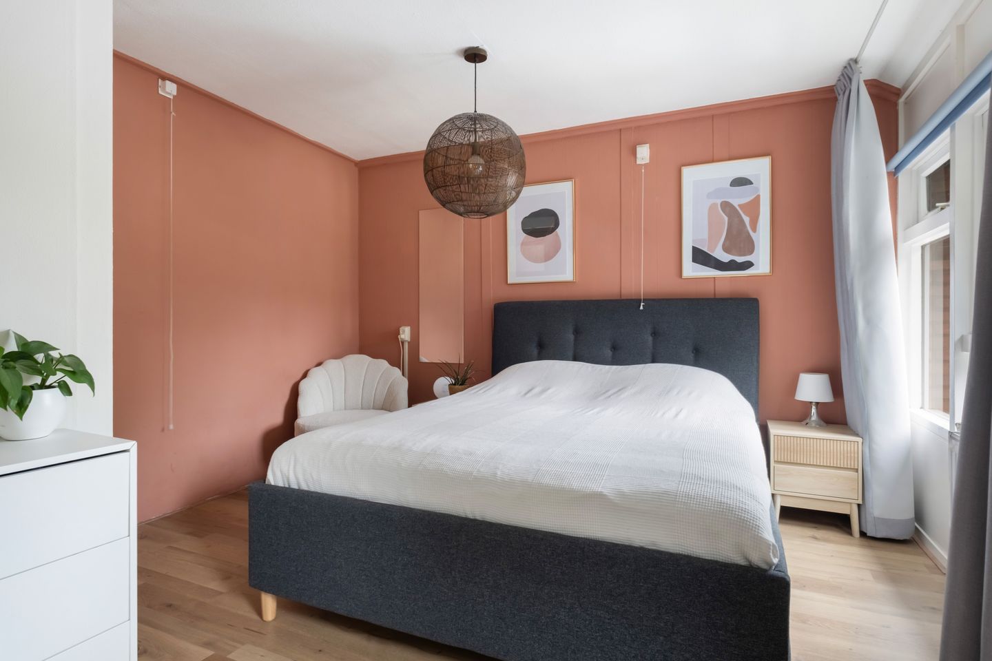 Photo 19 of Amalia van Solmslaan 8