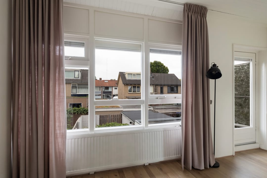 Photo 26 of Amalia van Solmslaan 8