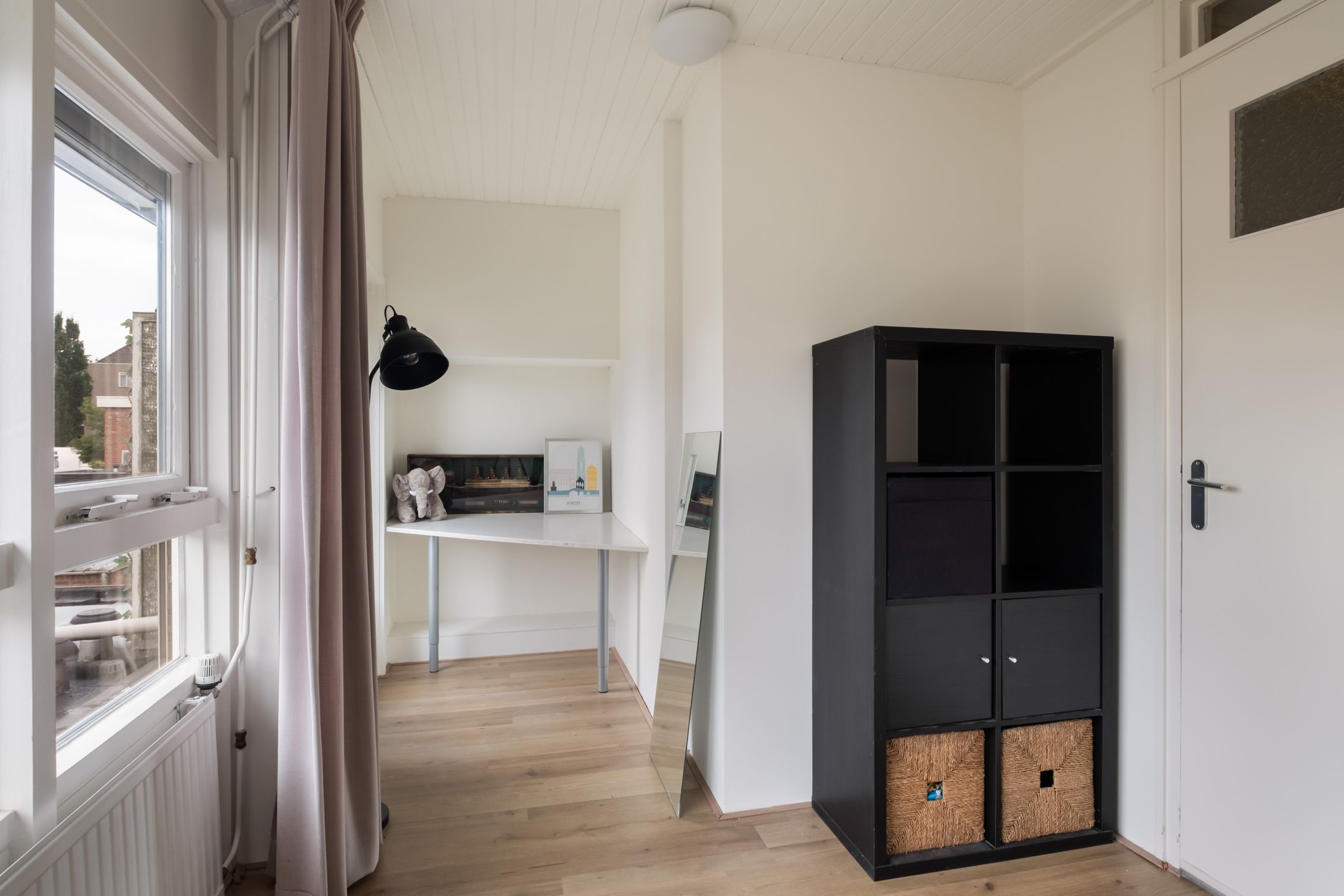 Photo 27 of Amalia van Solmslaan 8