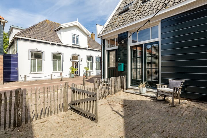 Photo 9 of Raadhuisstraat 55